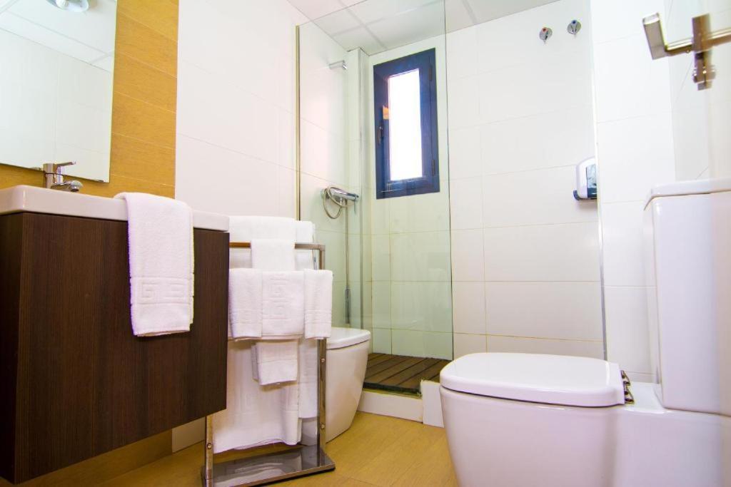 Apartamentos 16:9 Suites Альмерия Экстерьер фото