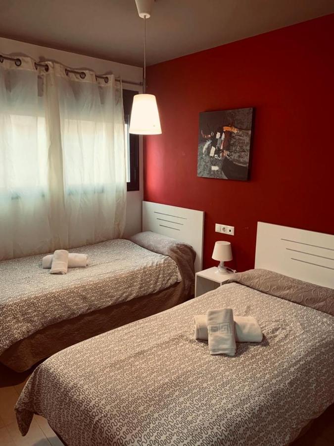 Apartamentos 16:9 Suites Альмерия Экстерьер фото