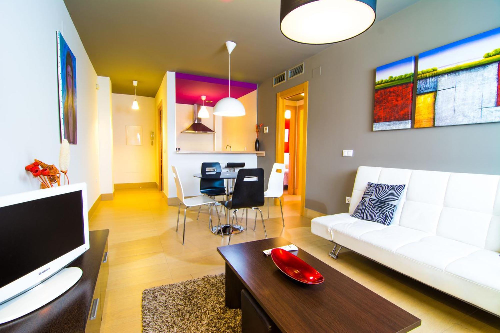 Apartamentos 16:9 Suites Альмерия Экстерьер фото